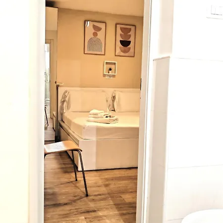 Elegant At Vatican Museum